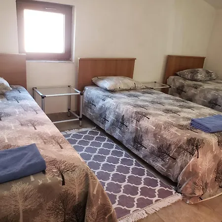 Ernur Gæstehus Canakkale